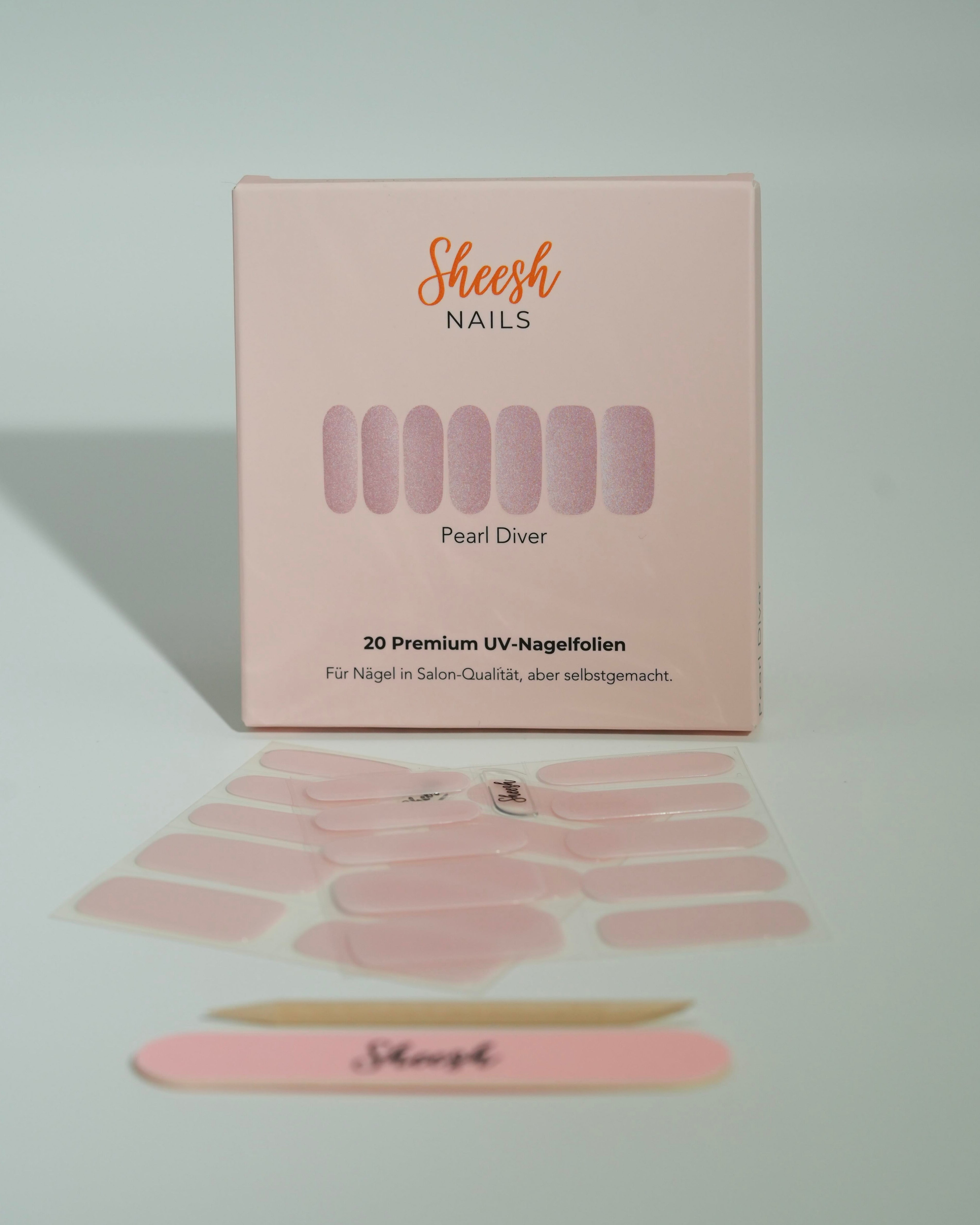 Pearl Diver | UV Nagelfolien