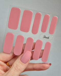 Sheesh Nails – Blush – zartrosafarbene Nagelfolien mit glänzendem Finish. Perfekte Passform und langanhaltender Halt für feminine, gepflegte Maniküren mit klassischem Soft-Pink-Look.