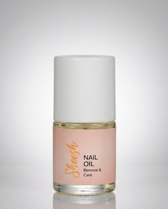 Sheesh Nails Nail Oil „Remove & Care“ – pflegendes Nagelöl in 12-ml-Glasflasche mit weißem Deckel, Produktfoto auf roséfarbenem Hintergrund