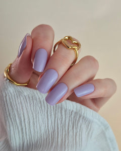 Helles Pastellflieder auf mittellangen eckigen Nägeln mit glänzendem Gel-Finish, SHEESH UV Nagelfolie Ice Cream Truck