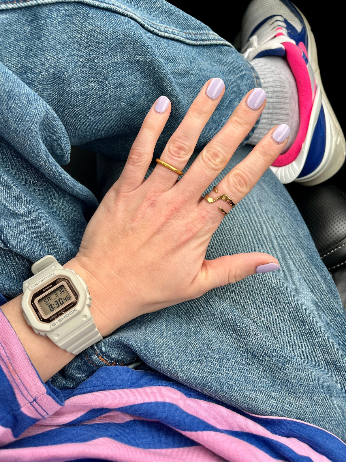 SHEESH Nails – Ice Cream Truck – UV Nagelfolie in hellem Pastelllila, Bild 08: Produktansicht.